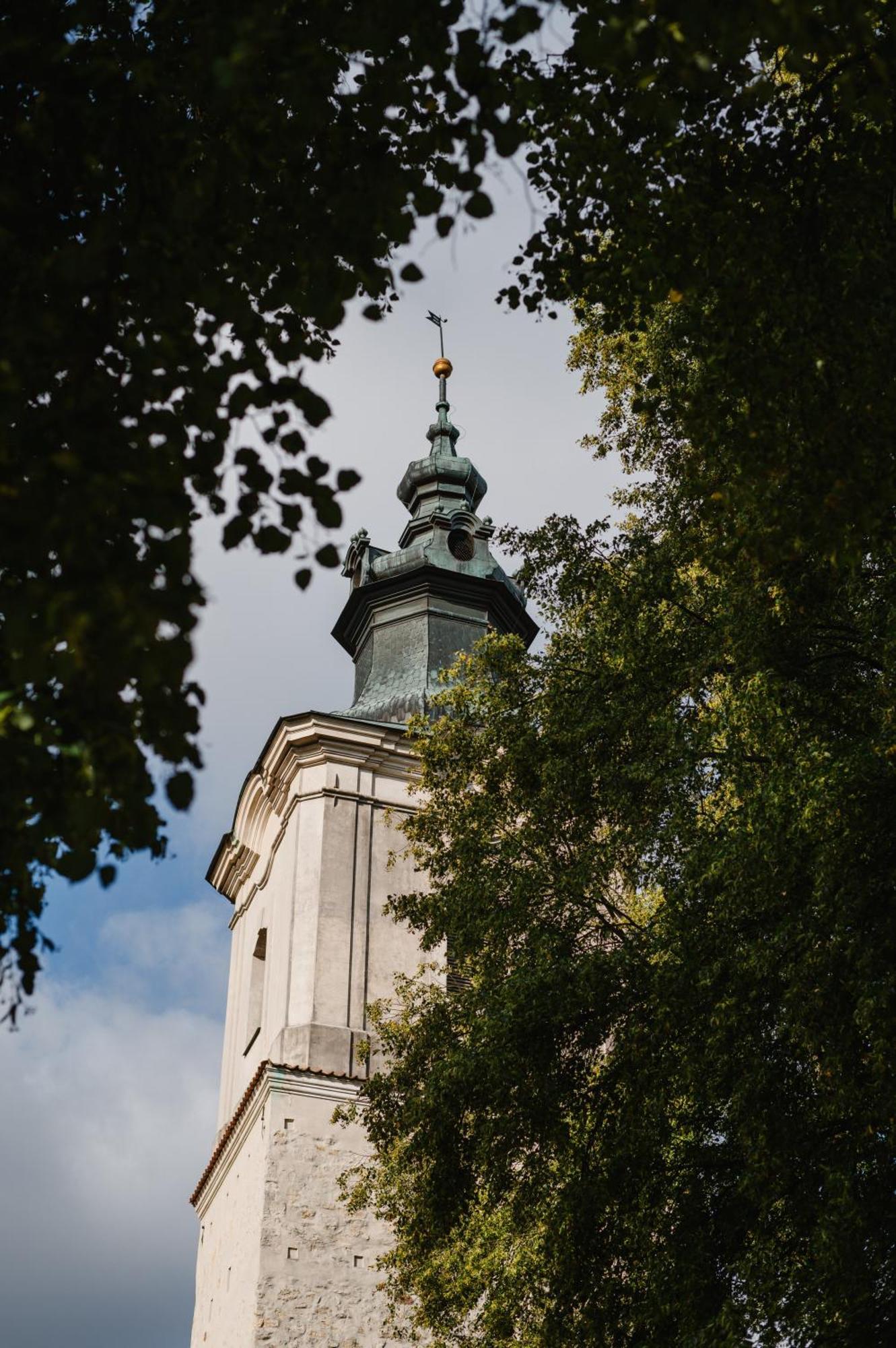 Hotel Podklasztorze Sulejów Kültér fotó